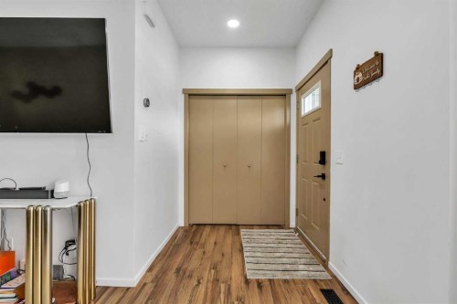 300 Copperstone Cove Se, Calgary, AB - Indoor Photo Showing Other Room