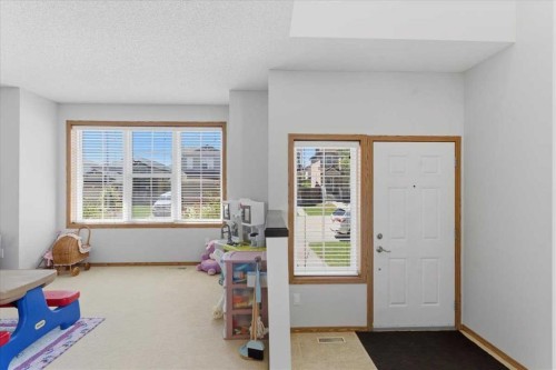 132 Covebrook Close Ne, Calgary, AB 