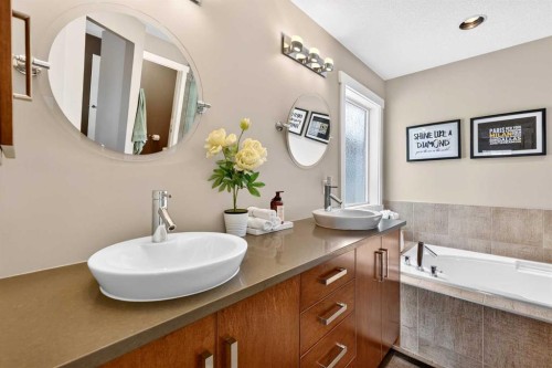 44 Elgin Meadows Link Se, Calgary, AB 