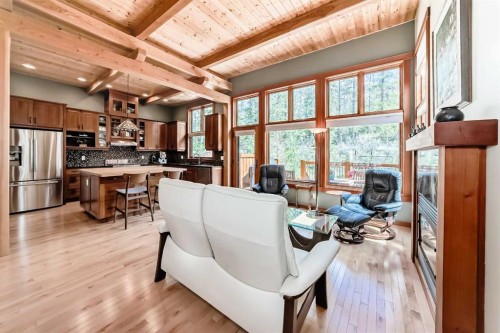 B-272 Three Sisters Drive, Canmore, AB - Indoor