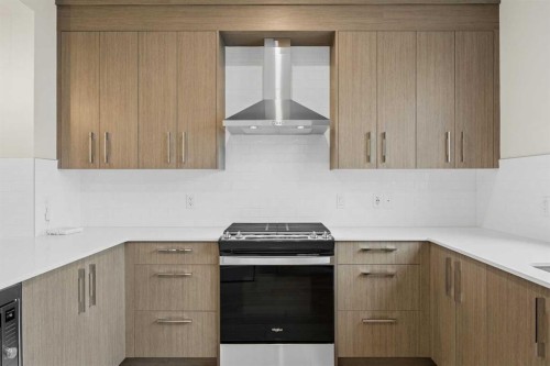 536 Chelsea Gardens, Chestermere, AB - Indoor Photo Showing Kitchen