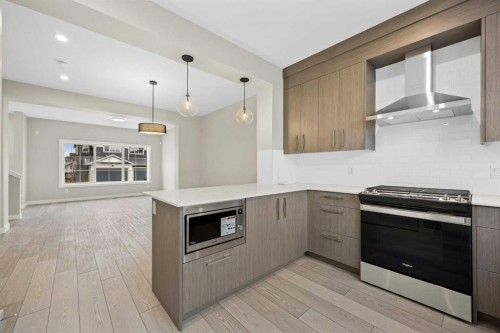 536 Chelsea Gardens, Chestermere, AB - Indoor Photo Showing Kitchen
