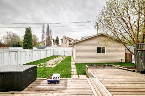 481 Sunmills Drive, Calgary, AB 
