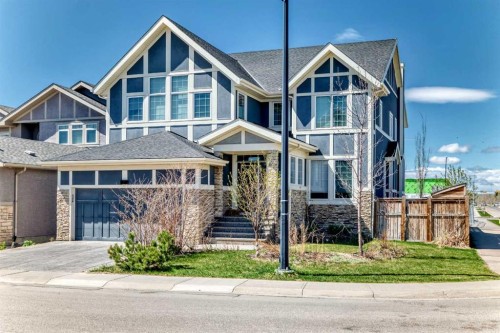 7 Westland Manor Sw, Calgary, AB - Outdoor With Facade