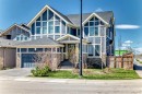 7 Westland Manor Sw, Calgary, AB  - Outdoor With Facade 