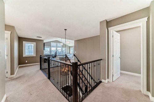 7 Westland Manor Sw, Calgary, AB - Indoor Photo Showing Other Room