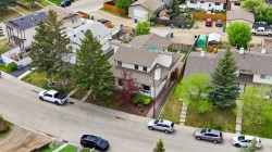 85 Cedarwood Hill SW Calgary, AB T2W 3H4