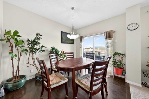 277 Panton Way Nw, Calgary, AB - Indoor Photo Showing Dining Room
