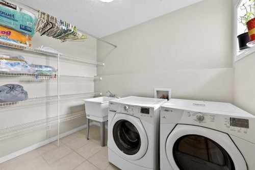 277 Panton Way Nw, Calgary, AB - Indoor Photo Showing Laundry Room