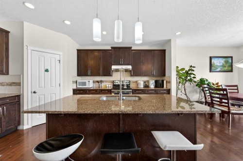 277 Panton Way Nw, Calgary, AB - Indoor Photo Showing Kitchen With Double Sink With Upgraded Kitchen