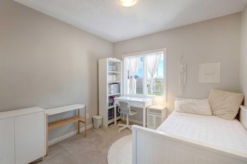 2301 Wentworth Villas Sw, Calgary, AB - Indoor Photo Showing Bedroom