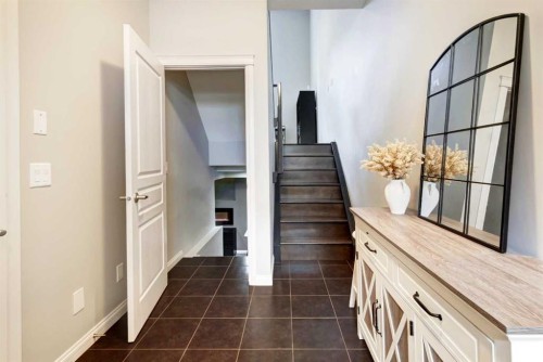2301 Wentworth Villas Sw, Calgary, AB - Indoor Photo Showing Other Room