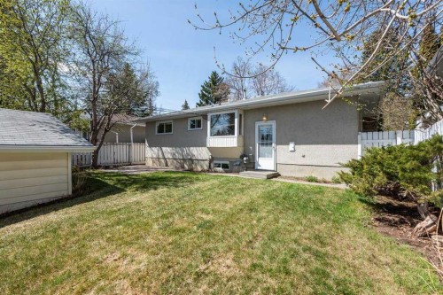 9728 Alberni Road Se, Calgary, AB - Outdoor