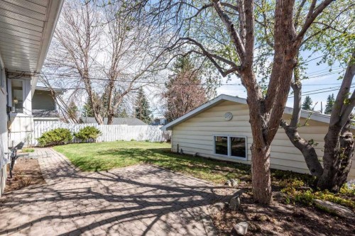 9728 Alberni Road Se, Calgary, AB - Outdoor