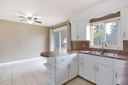 920 41 Street Se, Calgary, AB 