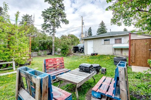 920 41 Street Se, Calgary, AB 