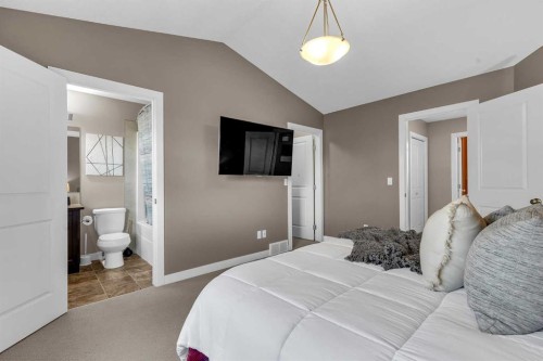 1 Mcclung Gate East, Carstairs, AB 