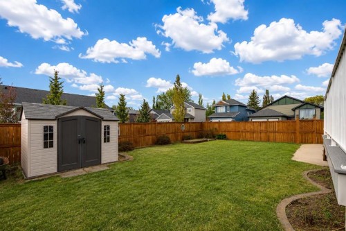 1 Mcclung Gate East, Carstairs, AB 