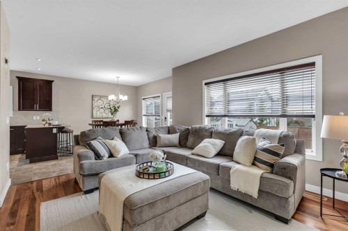 1 Mcclung Gate East, Carstairs, AB 