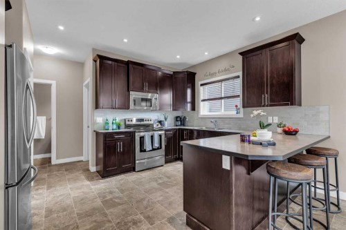 1 Mcclung Gate East, Carstairs, AB 