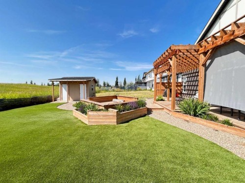 596 Muirfield Crescent, Lyalta, AB - Outdoor