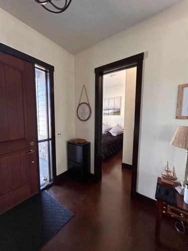 596 Muirfield Crescent, Lyalta, AB - Indoor Photo Showing Other Room