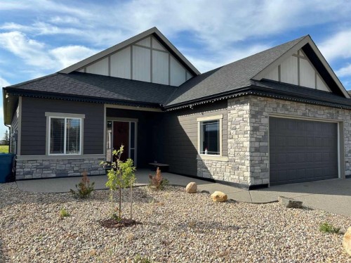 596 Muirfield Crescent, Lyalta, AB - Outdoor