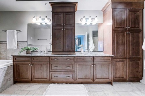 2308-920 5 Avenue Sw, Calgary, AB - Indoor Photo Showing Bathroom