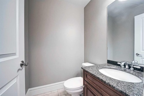 2308-920 5 Avenue Sw, Calgary, AB - Indoor Photo Showing Bathroom