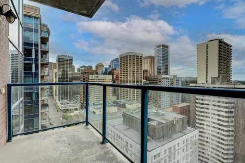 2308-920 5 Avenue Sw, Calgary, AB - Outdoor
