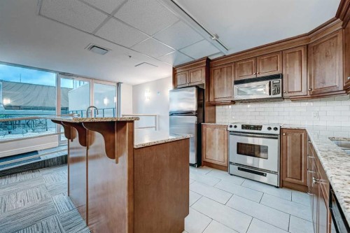 2308-920 5 Avenue Sw, Calgary, AB - Indoor Photo Showing Kitchen