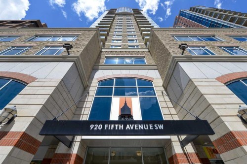 2308-920 5 Avenue Sw, Calgary, AB - Outdoor