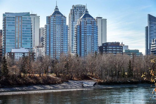 2308-920 5 Avenue Sw, Calgary, AB - Outdoor With Body Of Water With Facade