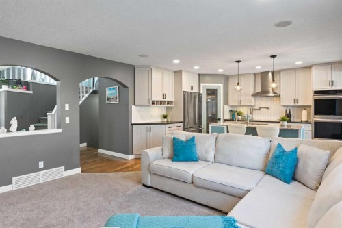 22 Brightondale Park Se, Calgary, AB 