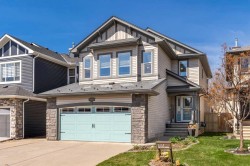22 Brightondale Park SE Calgary, AB T2Z 4N7