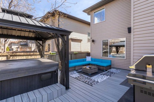 22 Brightondale Park Se, Calgary, AB 