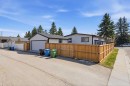 428 Queen Anne Way Se, Calgary, AB  - Outdoor 