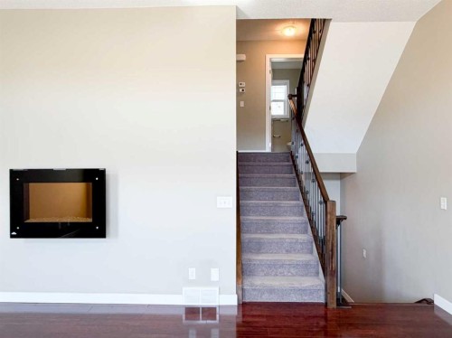 117 Panatella Hill Nw, Calgary, AB - Indoor Photo Showing Other Room