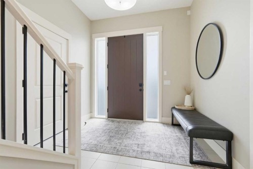 1684 37 Avenue Sw, Calgary, AB - Indoor Photo Showing Other Room