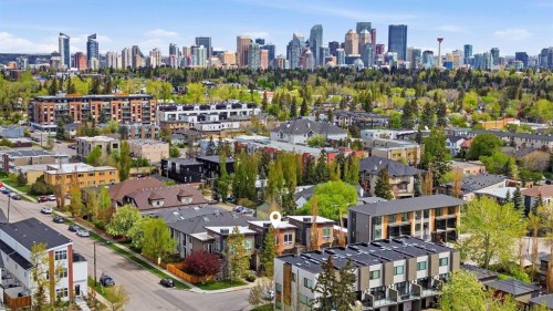 1684 37 Avenue Sw, Calgary, AB - Outdoor With View