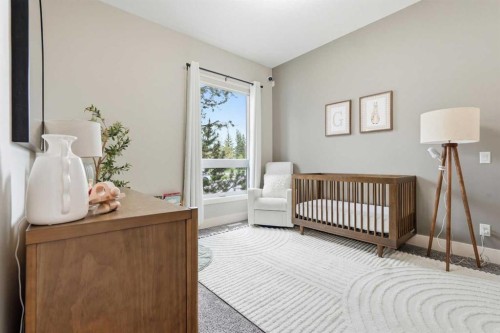 1684 37 Avenue Sw, Calgary, AB - Indoor Photo Showing Bedroom