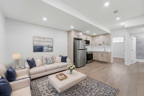 21 Corner Glen Row Ne, Calgary, AB 