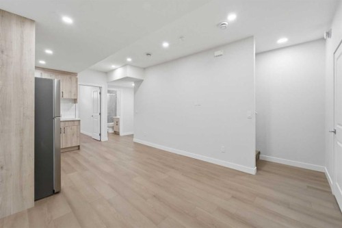 21 Corner Glen Row Ne, Calgary, AB 