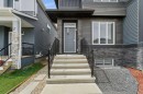 21 Corner Glen Row Ne, Calgary, AB 