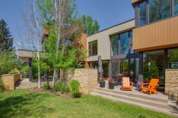 3038 4 Street SW Calgary, AB T2S 1X8