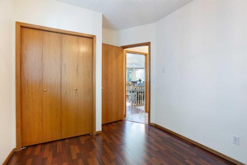 26 Sunhaven Link Se, Calgary, AB - Indoor Photo Showing Other Room