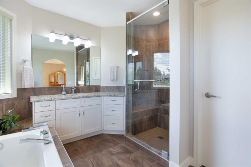 26 Sunhaven Link Se, Calgary, AB - Indoor Photo Showing Bathroom