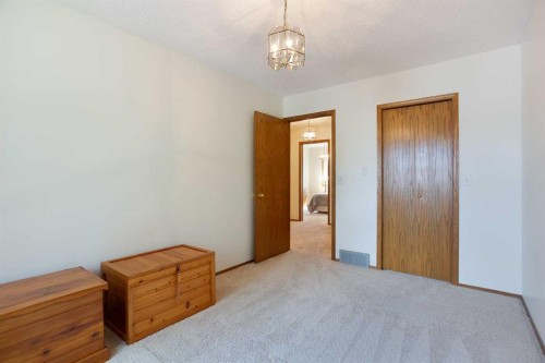 26 Sunhaven Link Se, Calgary, AB - Indoor