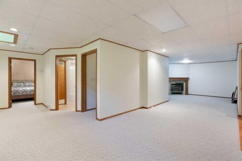 26 Sunhaven Link Se, Calgary, AB - Indoor