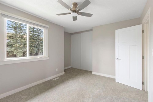 36-219 90 Avenue Se, Calgary, AB - Indoor Photo Showing Other Room